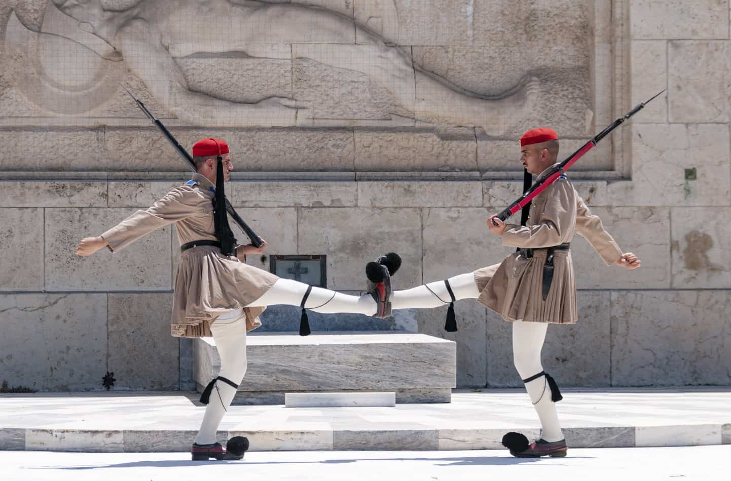 Athens Travel Guide 2026: Everything You Need To Know Before You Go! - Evzones - Greek List Evzones Presidential Guards At Syntagma Square, Athens Greece