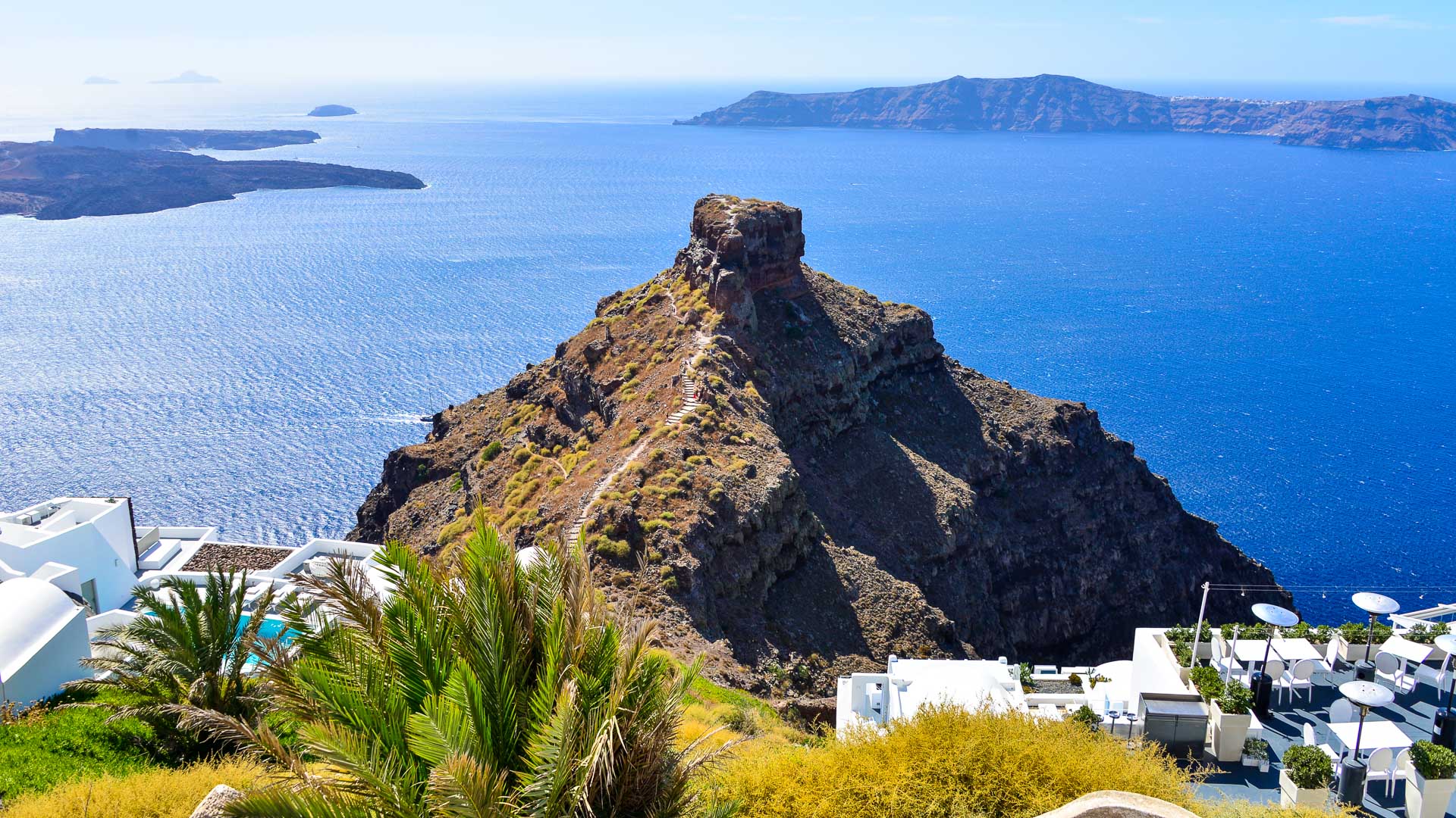 Skaros Rock Hike In Imerovigli, Santorini – A Popular Outdoor Activity