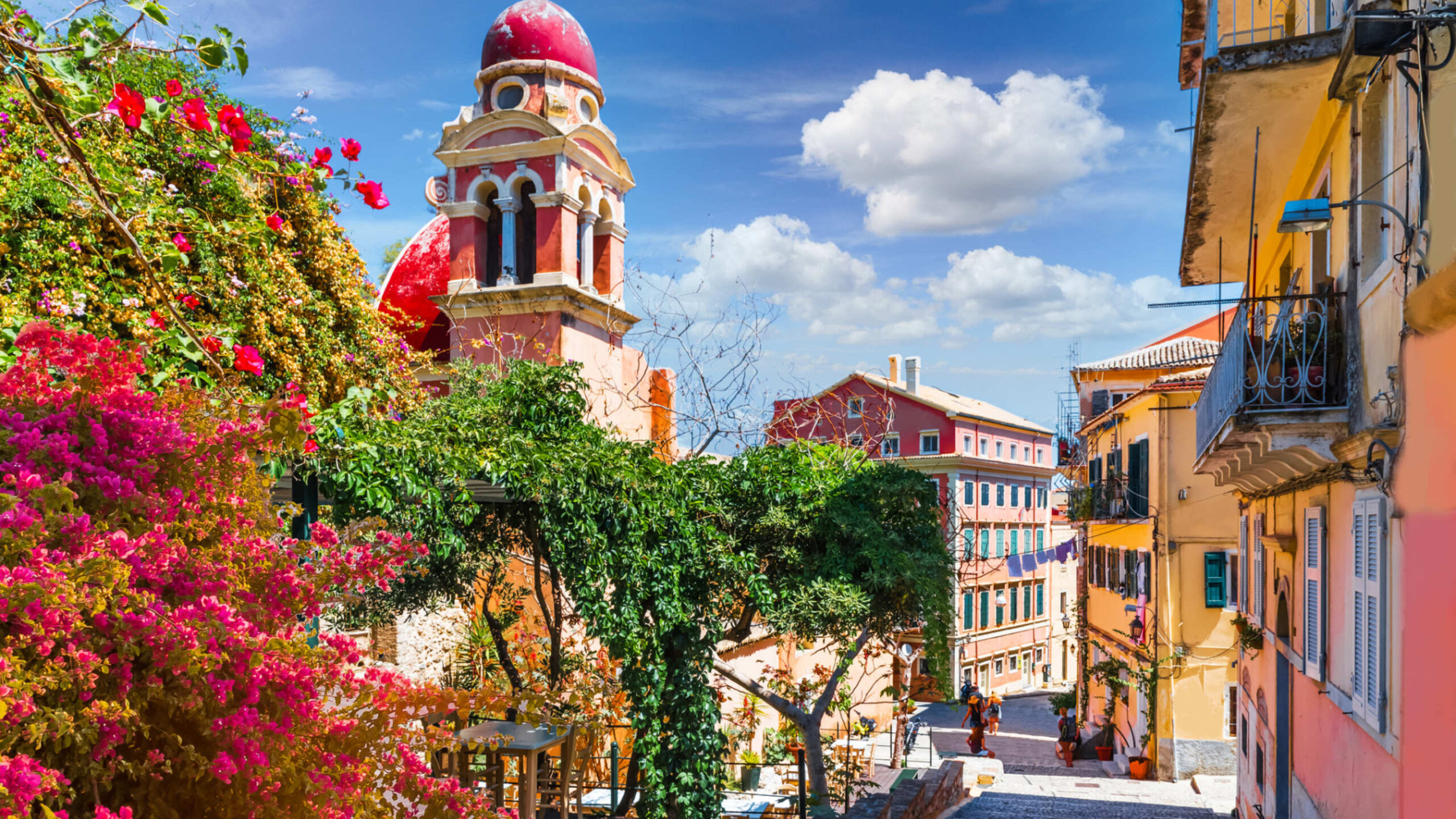 Corfu Travel Guide 2026: Where To Stay, What To See And Do. - Corfu Old Town Scaled - Greek List
