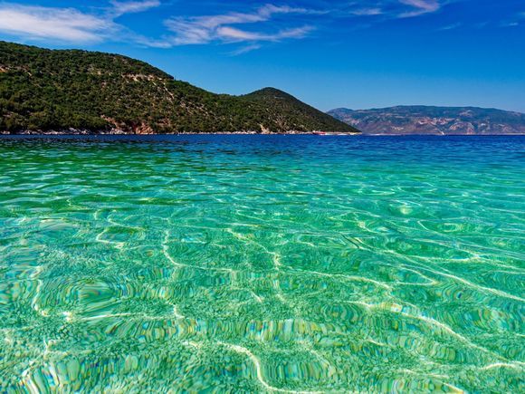 Kefalonia Island: The Emerald Giant of the Ionian – Your Complete Travel Guide for 2026! - Antissamos Beahc - Greek List The unmistakable turquoise of Antisamos