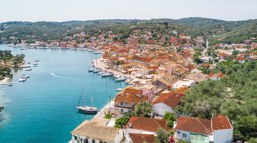 Home - paxos - Greek List