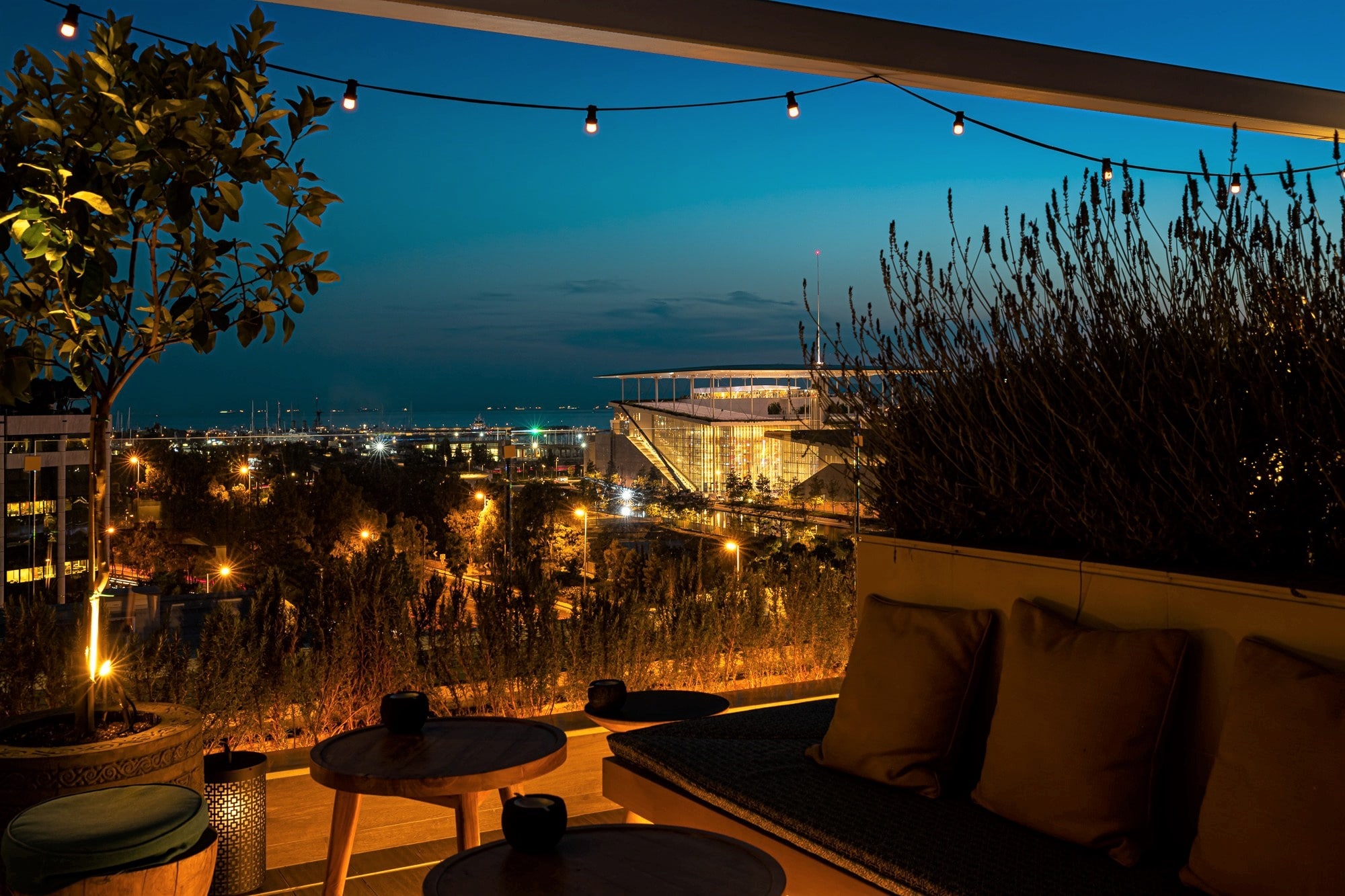 Ο Μαγικός Κόσμος Της Ευγενίας Χανδρή - Athens Marriott Rooftop View - Greek List