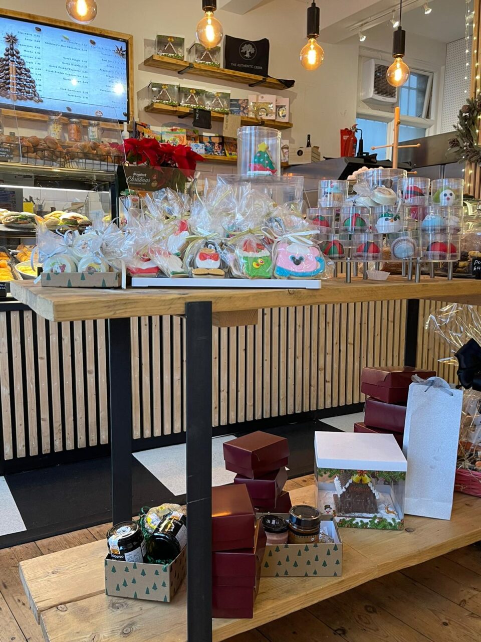 24 Greek Food And Coffee Places For A Culinary Odyssey In The Heart Of London - Kamari - Greek List