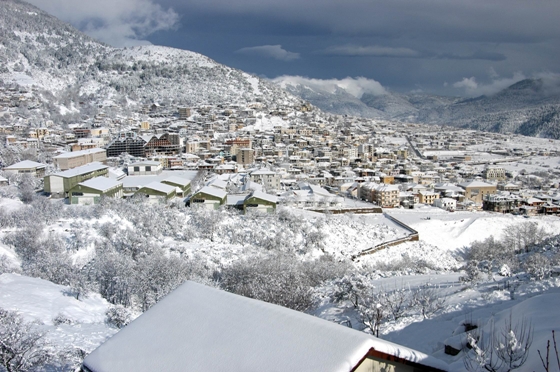 Amorous Escapes: Exquisite Greek Havens For An Unforgettable Valentine'S Rendezvous - Karpenissi - Greek List Karpenissi