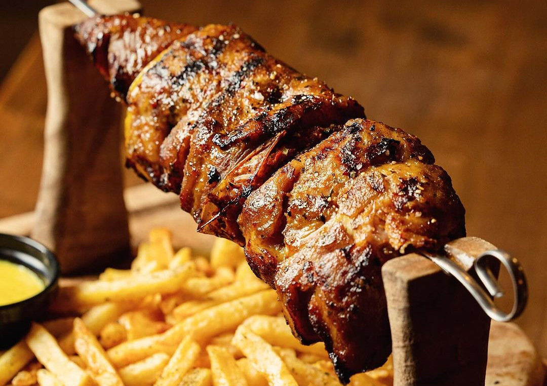 Kontosouvli voted the best pork dish in the world by TasteAtlas! - Pork Kontosouvli - Greek List