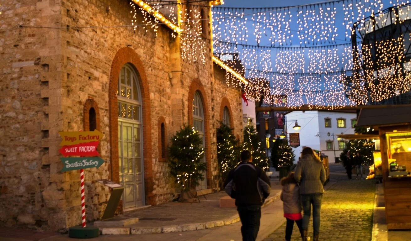 Christmas In Athens 2026: Lights, Markets, Events And Where To Stay - Gazi Technopolis Christmas - Greek List Christmas In Athens 2026: Lights, Markets, Events And Where To Stay - Gazi Technopolis Christmas - Greek List