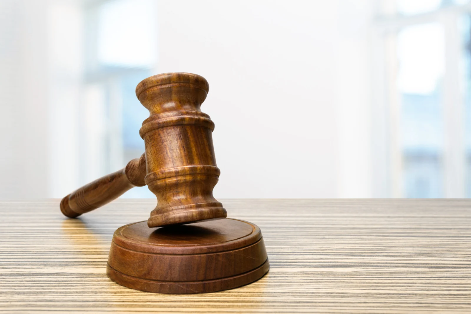 - - Greek Lawyers