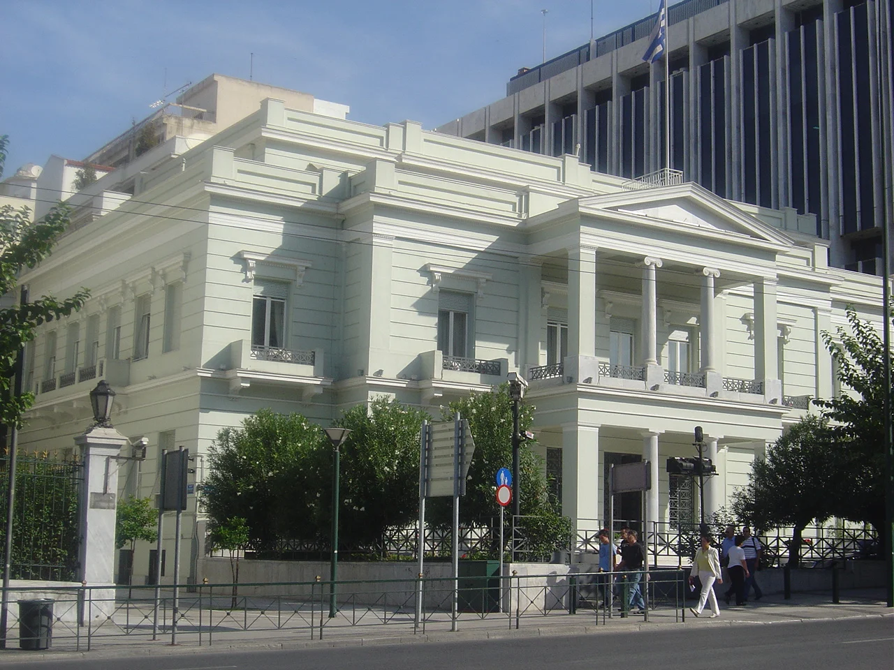 The majestic 19th century buildings of Athens - Syngros Mansion - Greek List Syngros Mansion