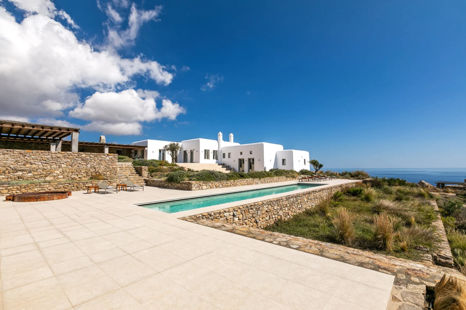 Ο Μαγικός Κόσμος Της Ευγενίας Χανδρή - Mykonos Cavo Dante 02 Scaled 1 - Greek List