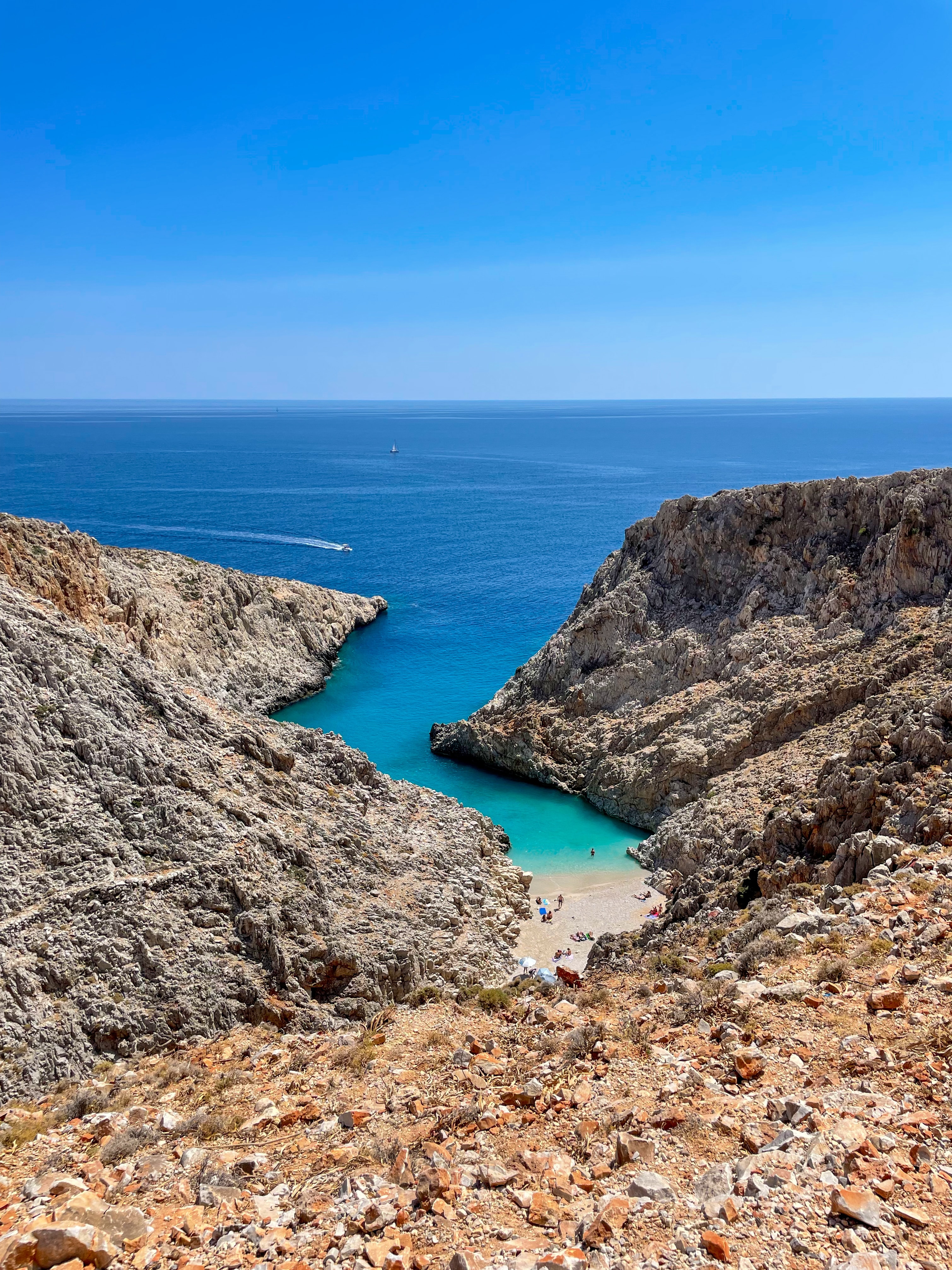 Travel Guide: Crete Unveiled - A Journey Through History, Sun-Kissed Beaches, And Culinary Delights - Alexandra Tran Vt7Ui73Lrq Unsplash - Greek List Travel Guide: Crete Unveiled - A Journey Through History, Sun-Kissed Beaches, And Culinary Delights - Alexandra Tran Vt7Ui73Lrq Unsplash - Greek List