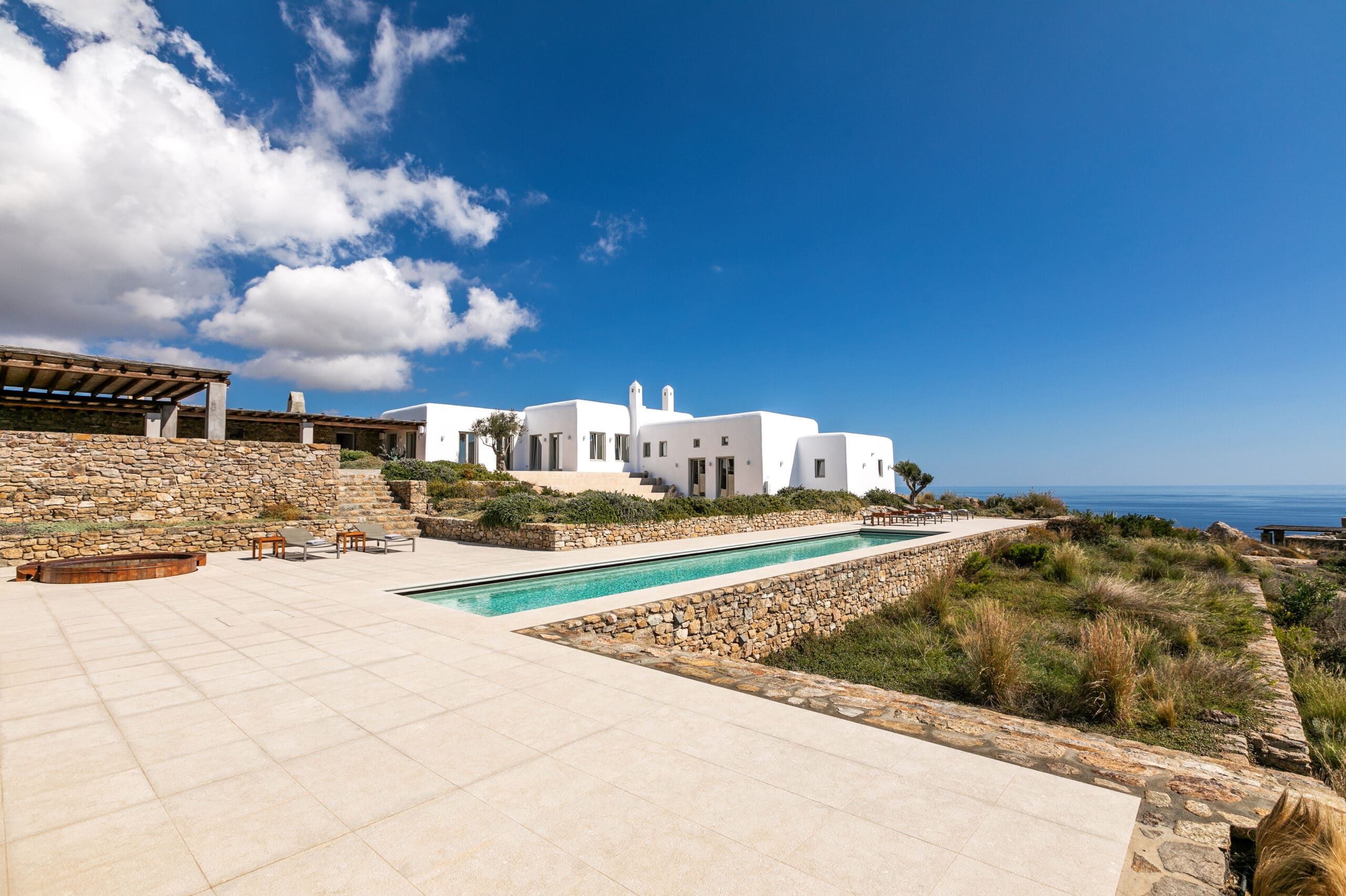 Ο Μαγικός Κόσμος Της Ευγενίας Χανδρή - Mykonos Cavo Dante 02 Scaled 1 - Greek List