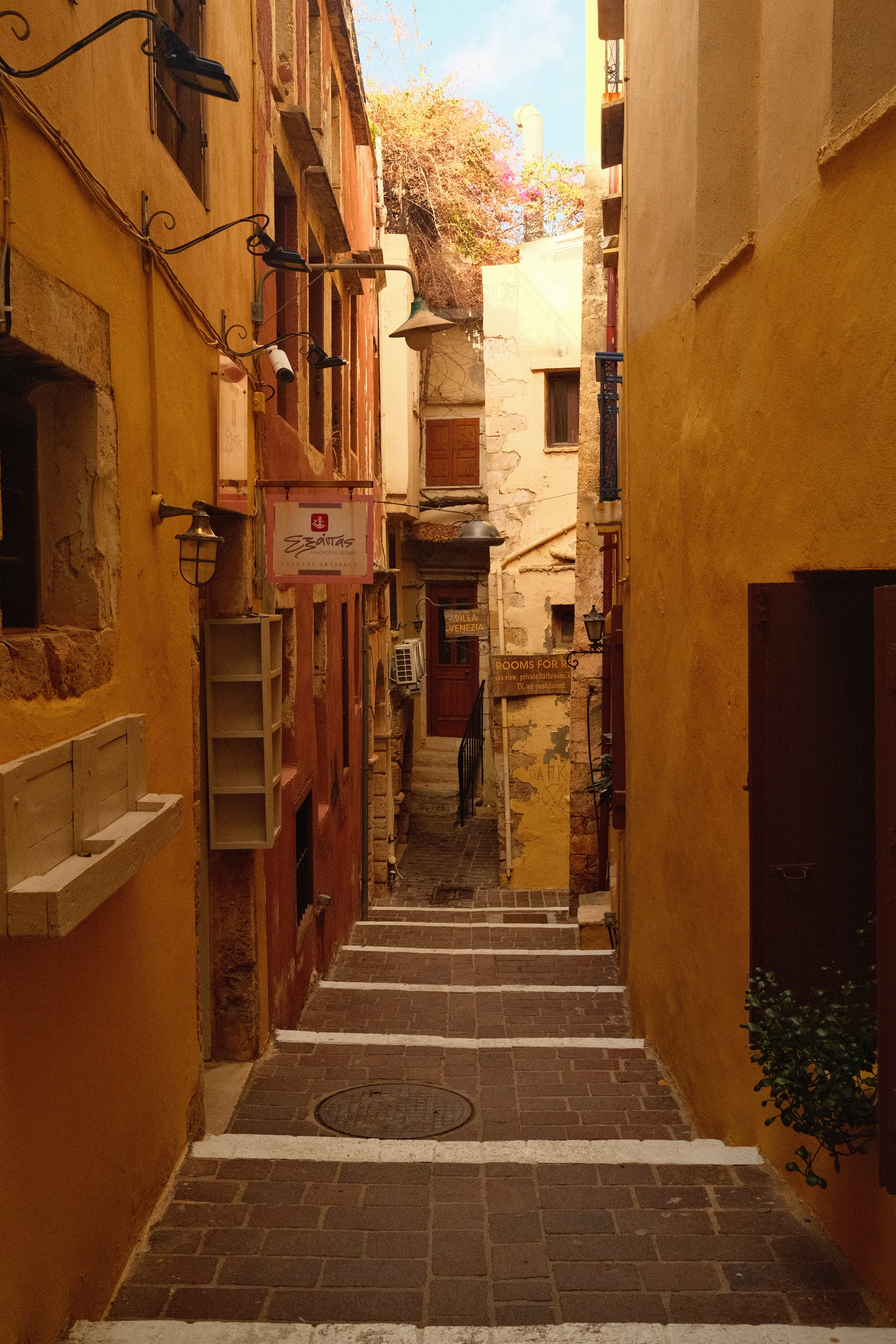 Travel Guide: Crete Unveiled - A Journey Through History, Sun-Kissed Beaches, And Culinary Delights - Pexels Wendy Wei 14430266 - Greek List Travel Guide: Crete Unveiled - A Journey Through History, Sun-Kissed Beaches, And Culinary Delights - Pexels Wendy Wei 14430266 - Greek List